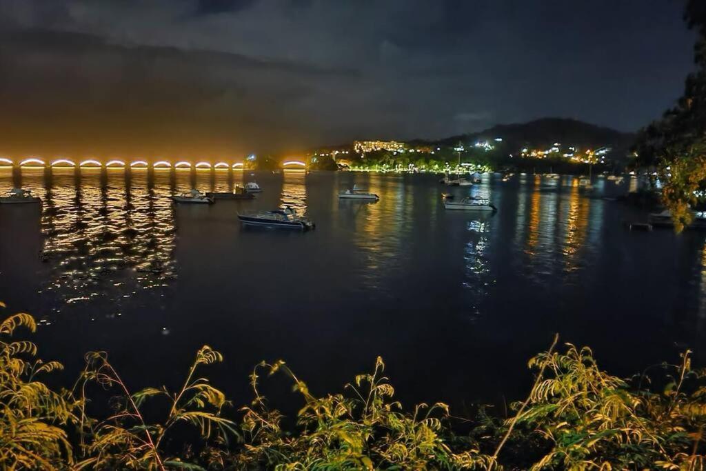 Indy'S Best Bay Frontview In Samana. エクステリア 写真